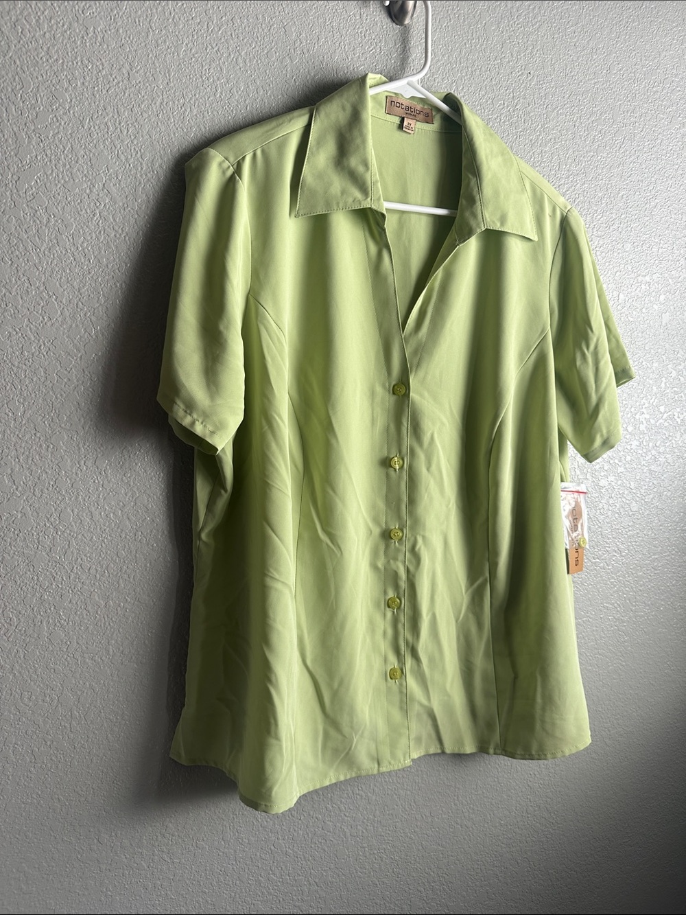 Olive Green Short-Sleeve Button-Down Shirt - No Boundaries